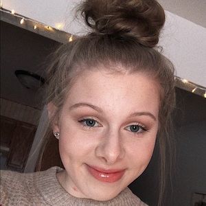 Meet your Posher, Ali